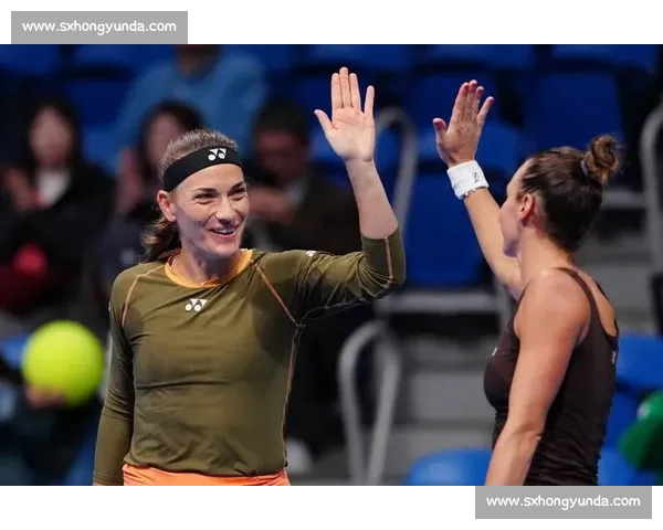 泛太赛女双：巴博斯 斯特凡尼 6-46-3 夺冠