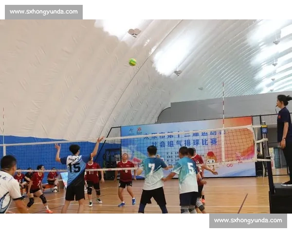 2025 武威全民健身气排球赛开赛 18 支队伍逐鹿球场